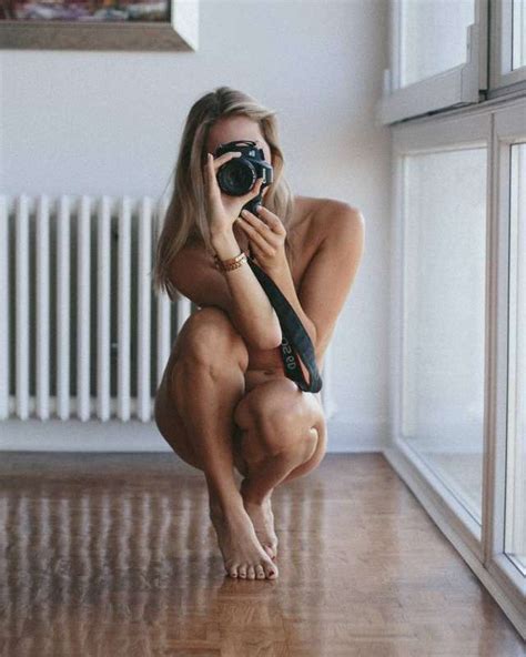 Nude Yoga Girl 4 Dago Fotogallery