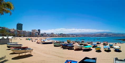 Llevo 2 años trabajando y ahora mismo quiero diversificarme, y si puedo enseñar lo que ya he aprendido y. Las playas de Las Palmas de Gran Canaria
