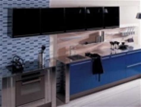 A toe kick or kickboard (in the kitchen cabinetry sense) is a fascia that fits across the recess at also, what is a toe kick in kitchen cabinets? Kitchen cabinet kickboards | BUILD