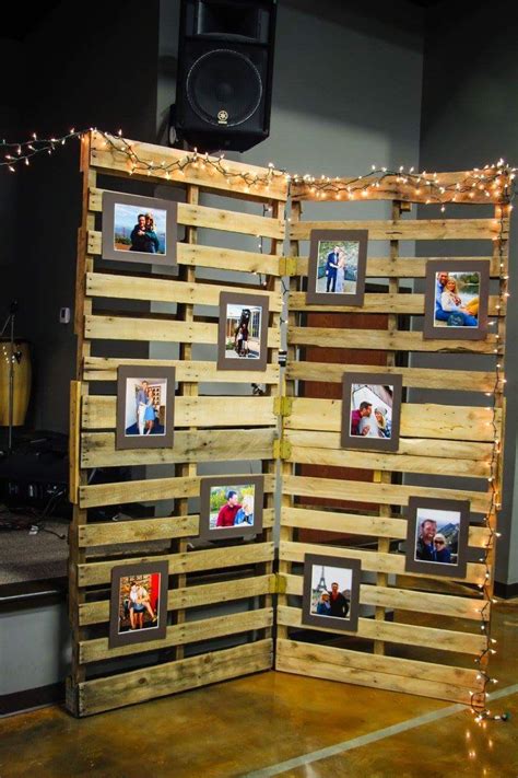 Displaying wedding photos can be contemporary and stylish. Wedding pallet wall picture display | Graduation photo ...