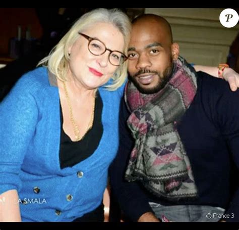 Josiane balasko est une actrice vénérée par les français. Josiane Balasko évoque sa "relation très tendre" avec son ...