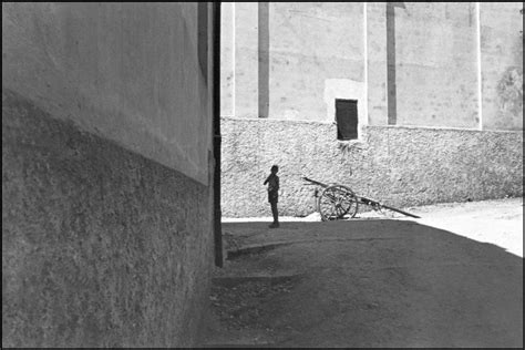 Henri Cartier Bresson Il Maestro Del Colpo Docchio In Mostra Henri