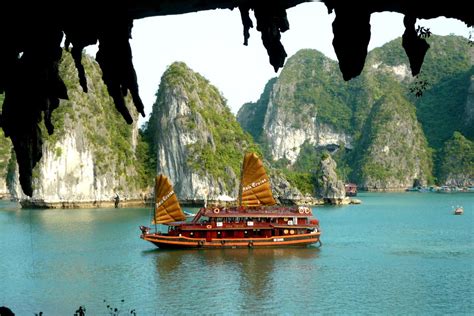 Vietnams Ha Long Bay Named Among Worlds 50 Most Beautiful Natural