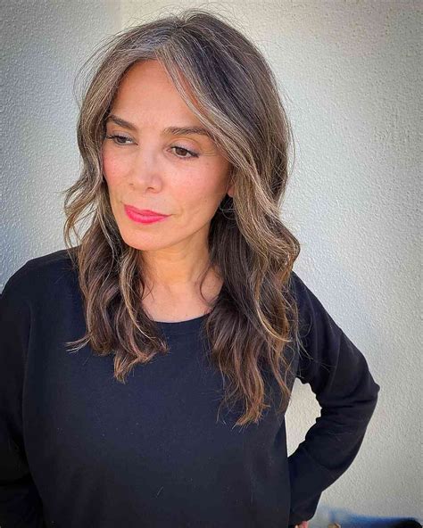 17 Flattering Long Hairstyles For Women Over 50 Best Hairstyles Ideas