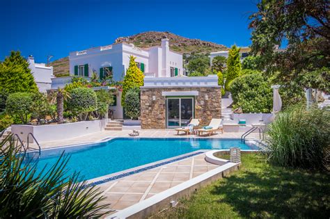 Recherche de personnes dans les islande villes.choisir une ville pour obtenir sur la page suivante un aperçu de toutes les écoles de cette ville.nous vérifions la validité des adresses. Ego Family Villa Naxos Island | Kids Love Greece