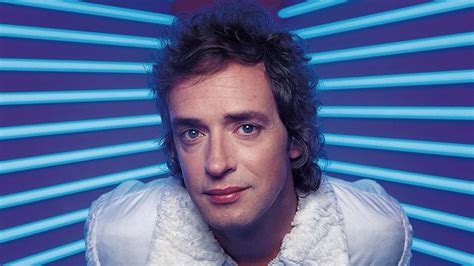 Cerati on wn network delivers the latest videos and editable pages for news & events, including entertainment, music, sports, science and more, sign up and share your playlists. Un recorrido por la vida de Gustavo Cerati - Diario Basta!