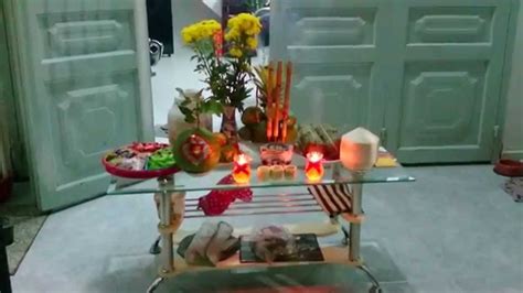Cúng giao thừa được tổ chức vào đêm giao thừa được gọi là lễ trừ tịch. Cung dem giao thua 2014 - YouTube