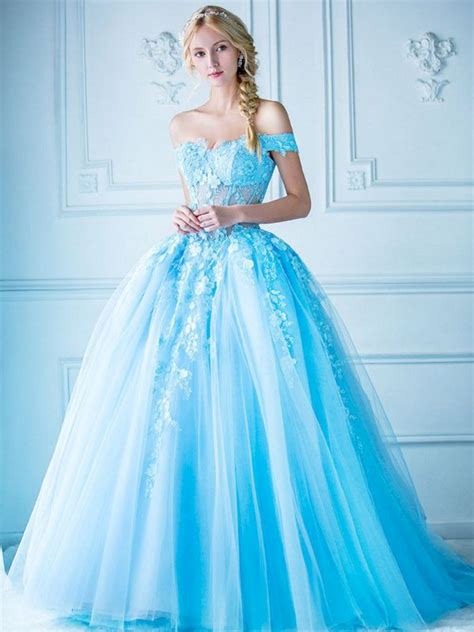 Adorable 25 Extraordinary Blue Wedding Dress Ideas For Bride Steal The