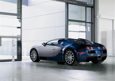 Bugatti Veyron 164 Over 1000 Hp A Top Speed Of Over 400 Kmh And
