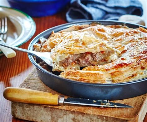 Top tip for making steak and kidney pie. Mum's steak and kidney pie | Recipe | Recipes, Minced beef recipes, Steak and kidney pie