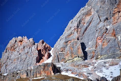 Foto De Cortina Dampezzo Belluno Italien Venezien Falzarego