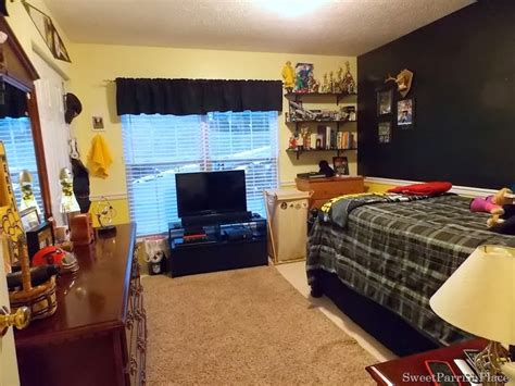 20 real rooms for real kids found on instagram. Switcharoom Part 2- Our Teen Boy's Room | Sweet Parrish Place