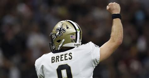 Drew Brees Breaks The Record For Most Passing Yards In Nfl History