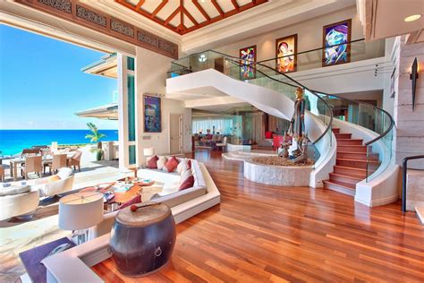 Luxury Beachfront Estate In Maui Dream House House Styles House Design