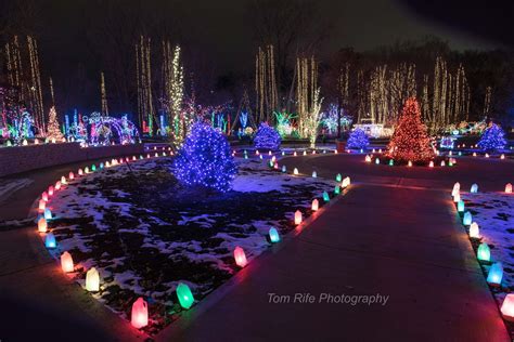 A Little Time And A Keyboard 2020 Holiday Light Shows In The Chicago