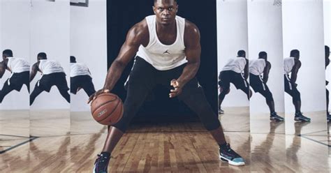 The 2019 #1 overall draft pick and south carolina native is ready to take the league by storm as new orleans has already begun embracing their rookie star. Zion Williamson präsentiert den Air Jordan 34 (XXXIV ...