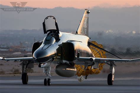 Mcdonnell Douglas F 4 Phantom Ii Photos Fightersweep Us Military