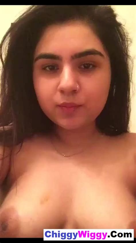 NRI Cute Punjabi Girl Full Naked Masturbation Cam Video 3 Of 5 Watch