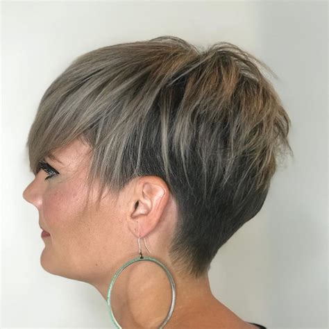 30 Best Short Bob Haircuts With Bangs Trending For 2021
