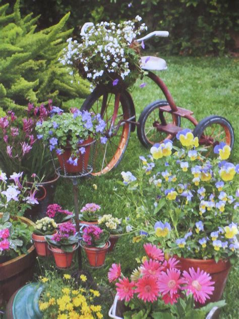 Cute Garden Idea The Old Tricycle Backyard Garden Diy Cute Garden