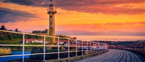 Best places to propose in Whitby | Visit Whitby Tips