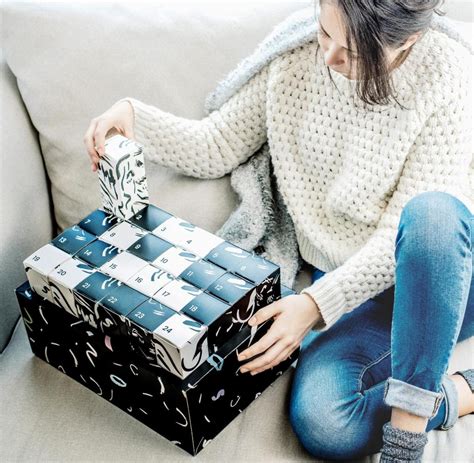Kaufen sie hier verschiedene fanartikel der beliebten, kleinen weißen katze zu günstigen preisen, z.b. Soll man einen Adventskalender für den Partner basteln? - WELT