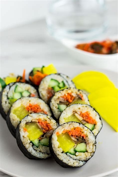 Feb 02, 2018 · easy kimbap (korean sushi roll) recipe! Vegan Kimbap (with Bulgogi mushroom) - My Eclectic Bites