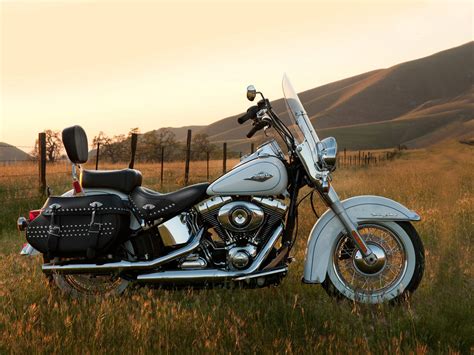 White Classic Harley Davidson Motorcycle Wallp Wallpaper