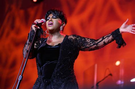 Anita Baker 2023 Tour Dates Announced See When Where Shes Playing