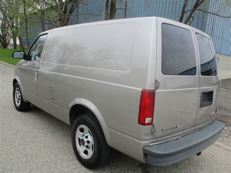 2005 Gmc Safari Van Awd For Sale 22 Used Cars From 3419
