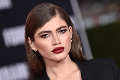 Sports Illustrated Feiert Mit Valentina Sampaio Transgender Premiere