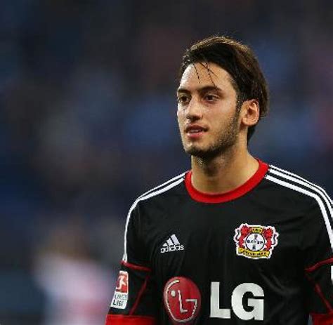 Für die türkische nationalmannschaft ist beim em eröffnungsspiel einiges drin. sp-Fußball-BL-Leverkusen-Türkei-Calhanoglu-Terim ...