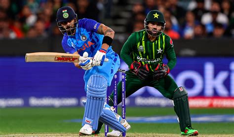 T20 World Cup Virat Kohli Leads India To Epic 4 Wicket Win Over