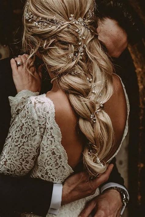 Whatever you do, make sure your hair is well textured. 31 Drop-Dead Wedding Hairstyles for all Brides ...