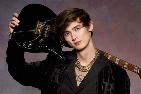 Tim Henson Recalls The Challenges Polyphia Faced In Early Career
