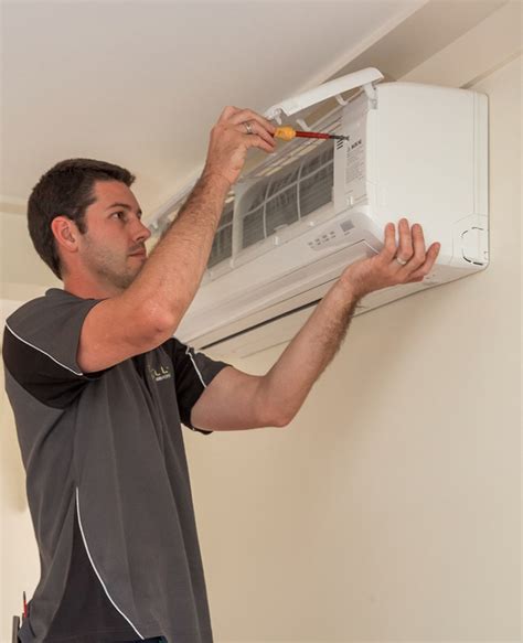 Split System Air Conditioner Installation Melbourne Smillie