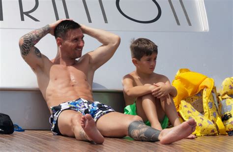 Lionel Messi Disfruta Vacaciones Fotos Antonella Roccuzzo En The Best