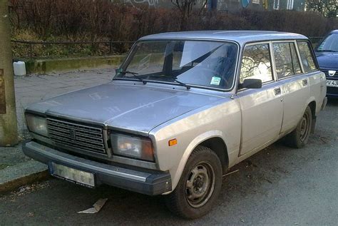 Ein Lada Nova 2104 Kombi Wie Ab 1984 Produziert Wurde Ein Inzwischen