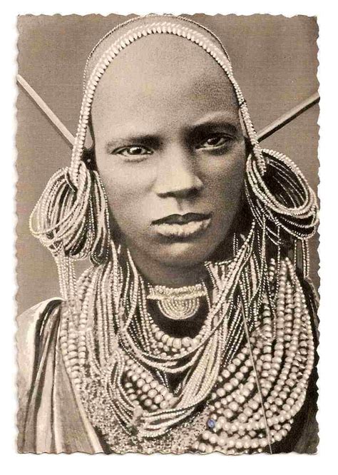 Pin By Rachel Ferencz On Adornment African Tribes Africa African