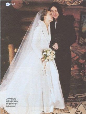 Kate Hudson S Winter Wedding Perfection Casamento Casamento Real Vestido De Casamento