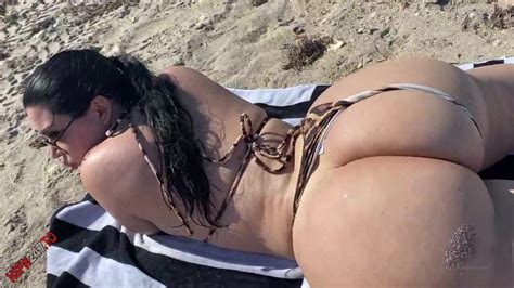 Crystal Lust Teasing Her Big Ass On The Beach Chat For Free Porn Live