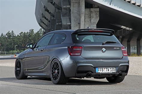 I feel as if americans are small children who don't want to eat their vegetables. Deze BMW M135i maakt gehakt van de A45 AMG - Autoblog.nl