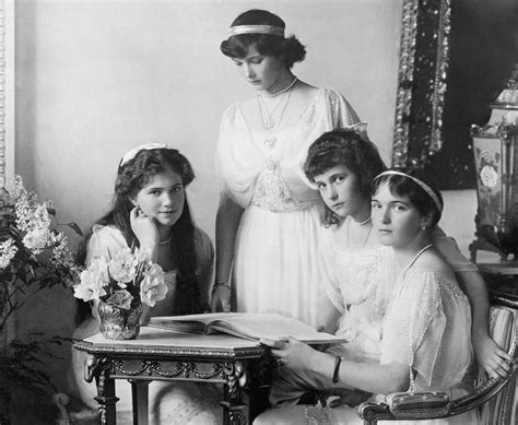 The Romanovs Art Of Survival Anastasia Edel The New York Review Of