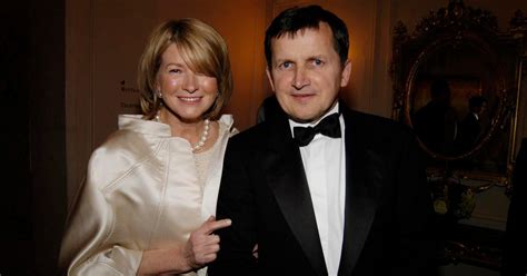 Who Is Martha Stewart Dating Now Relationship Update