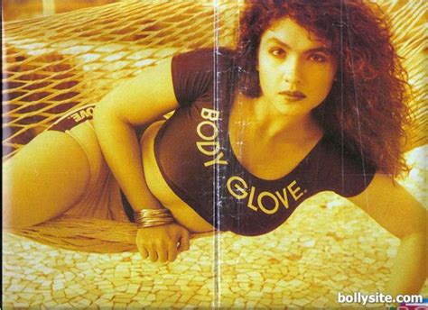 Bollywood Actress Wallpapers Pooja Bhatt