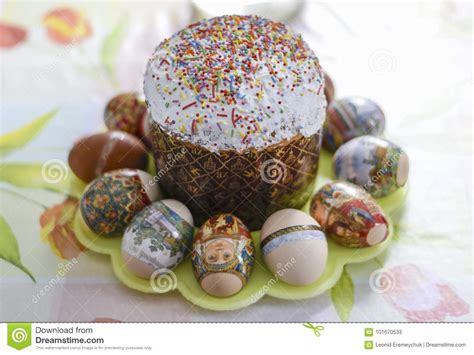 Easter Cake And Colored Eggs Orthodox Easter Stock Image Image Of Close Russian 101670533