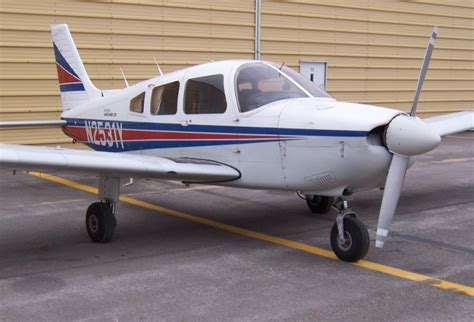 N2531y Pa28 181 Piper Archer Ii Iowa Flight Training