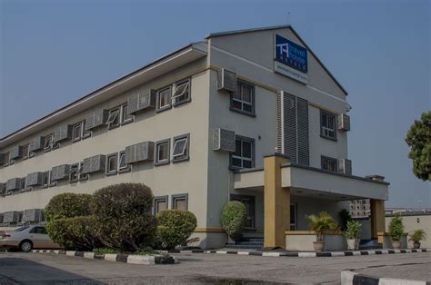Travel House Hotels - Lekki