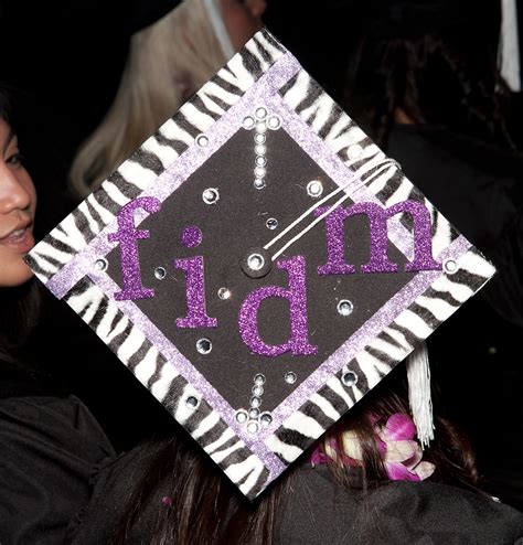 Fidm 2011 Graduation Decorated Mortar Boards Staples C Flickr