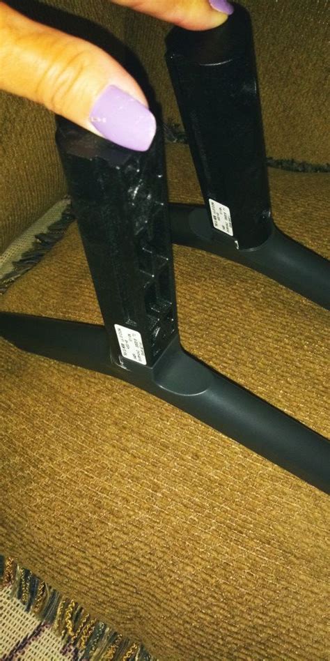 Samsung 55 inch tv legs. Samsung TV Legs 75 inch screen for Sale in Gibsonville, NC ...